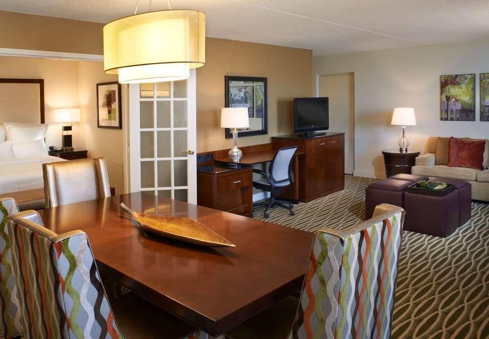 Charleston Marriott Town Center Hotel Екстериор снимка