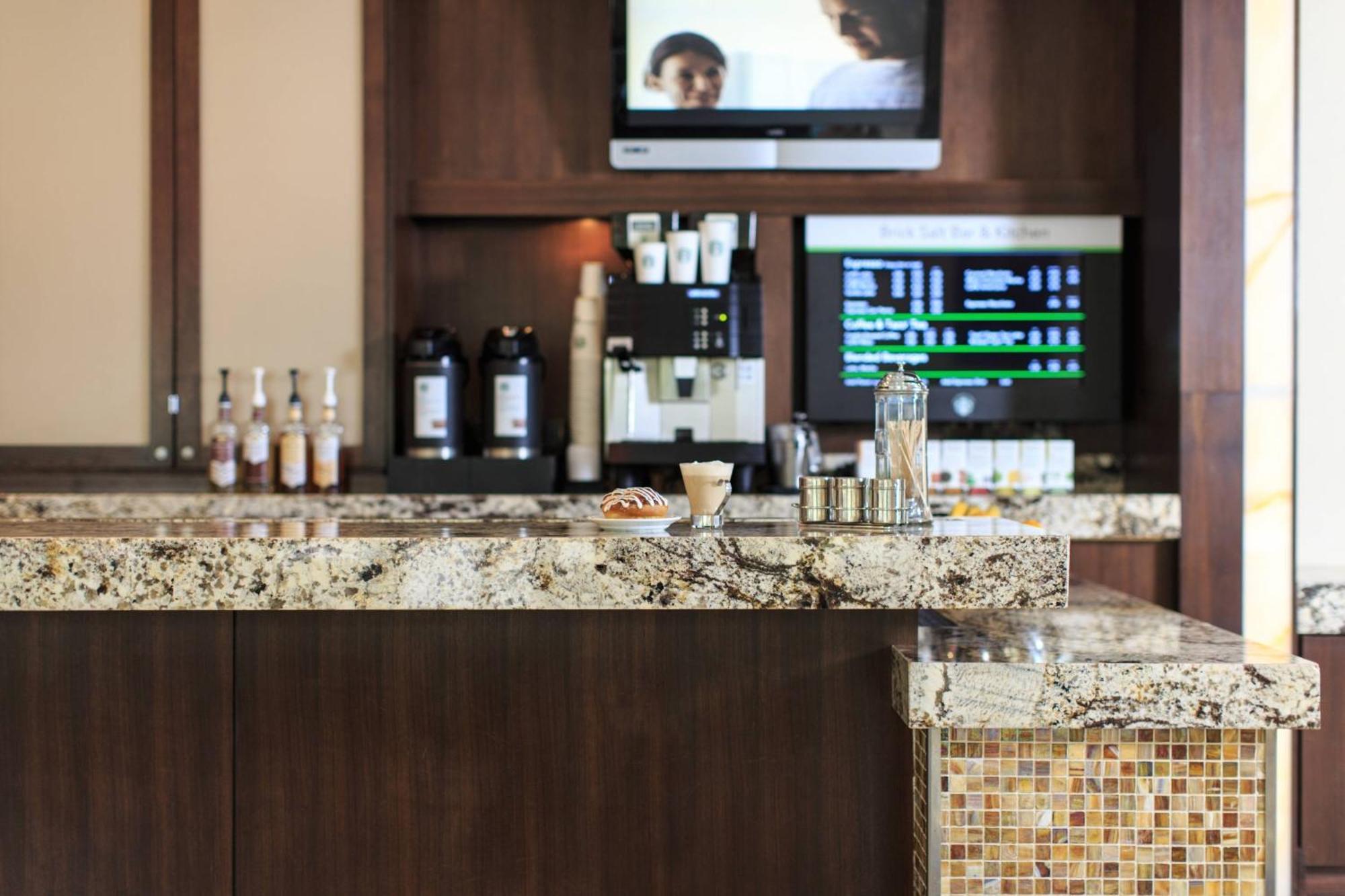 Charleston Marriott Town Center Hotel Екстериор снимка