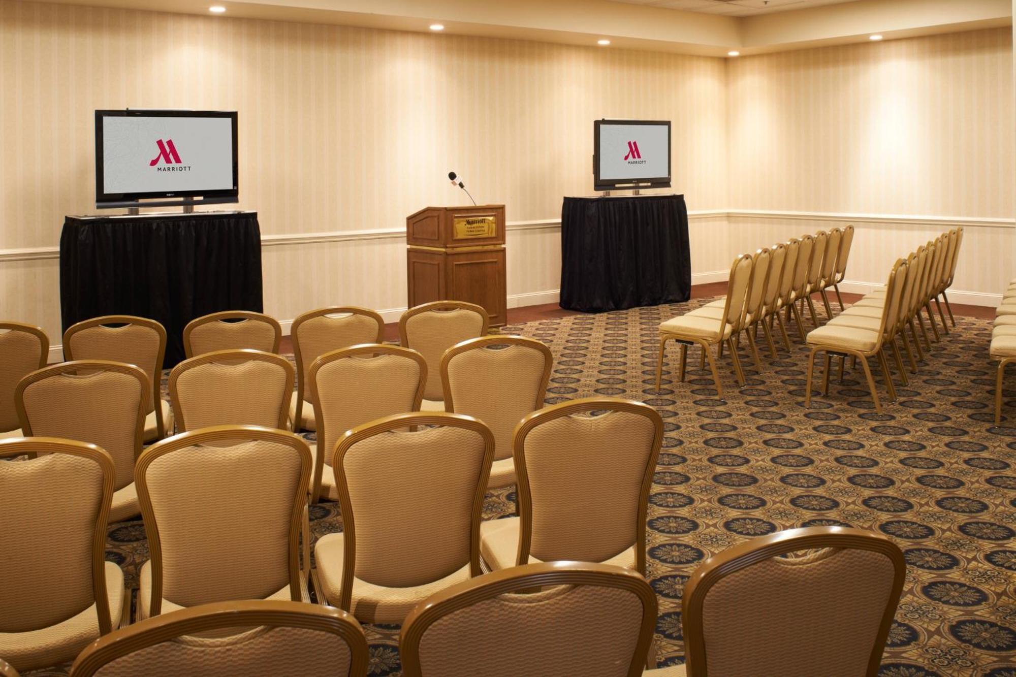 Charleston Marriott Town Center Hotel Екстериор снимка